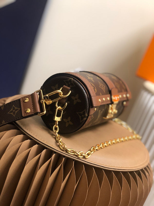 I W Fashion Lu-Vi bags - 17063