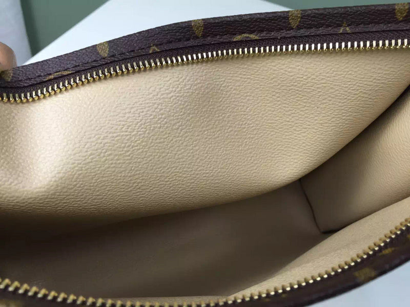 I W Fashion Lu-Vi bags - 8876