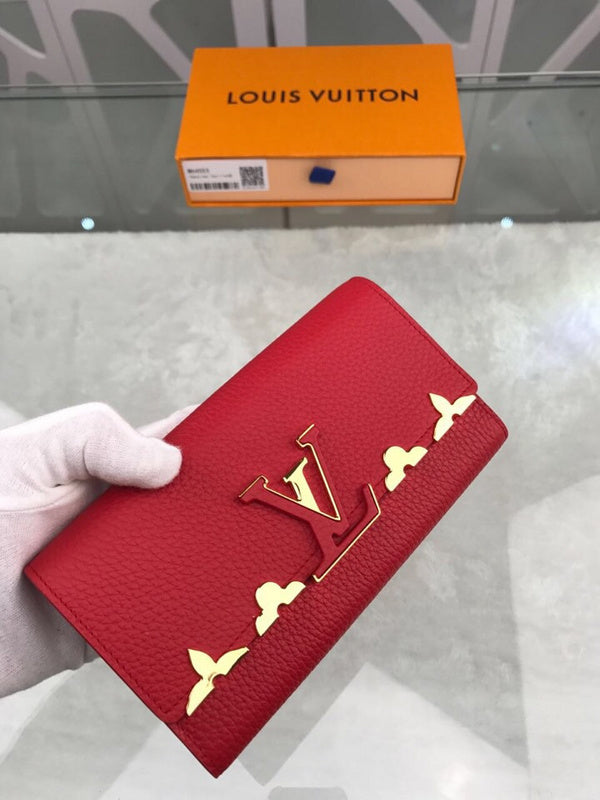I W Fashion Lu-Vi bags - 8992