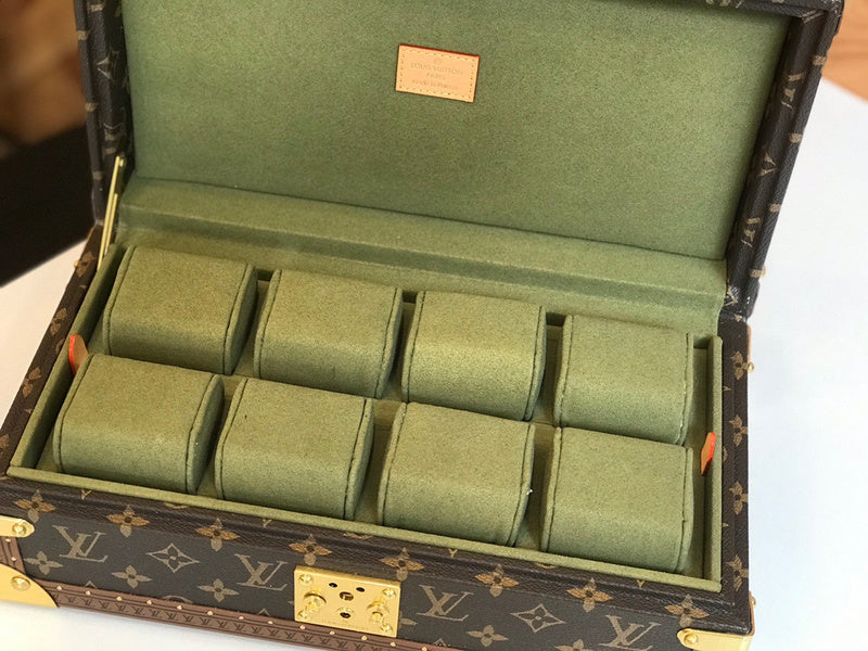 I W Fashion Lu-Vi bags - 9497