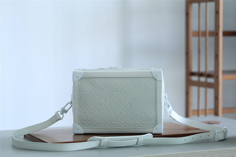 I W Fashion Lu-Vi bags - 10185