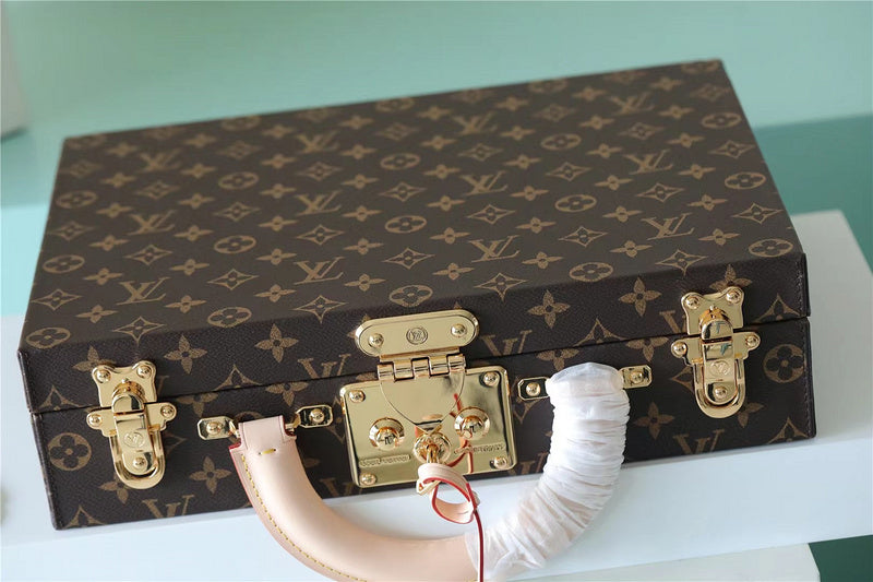 I W Fashion Lu-Vi bags - 9503