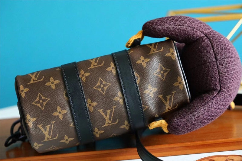 I W Fashion Lu-Vi bags - 11280