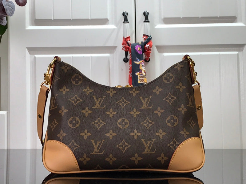 I W Fashion Lu-Vi bags - 17569