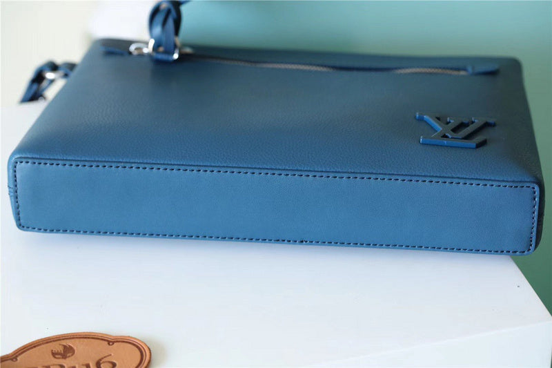 I W Fashion Lu-Vi bags - 10749