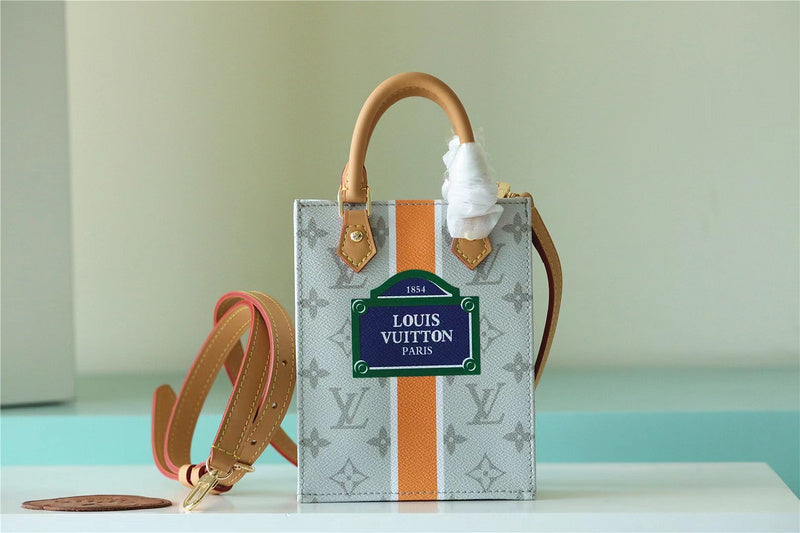I W Fashion Lu-Vi bags - 9912