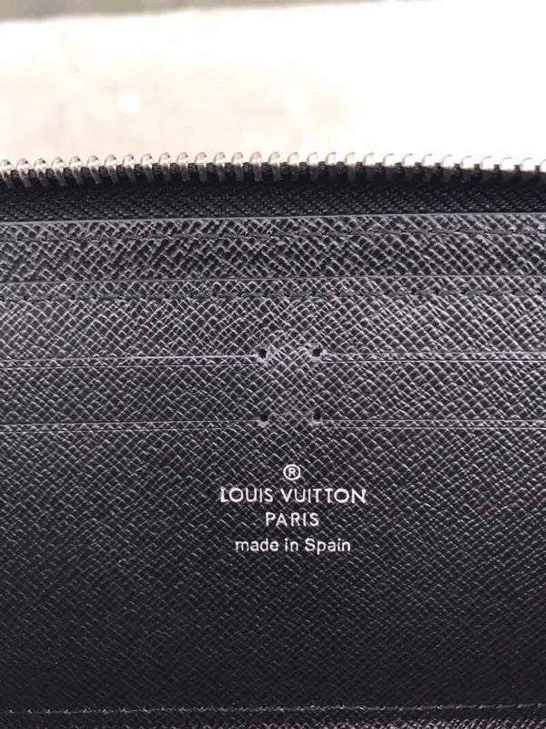 I W Fashion Lu-Vi bags - 9011