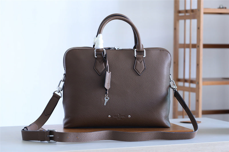 I W Fashion Lu-Vi bags - 9877