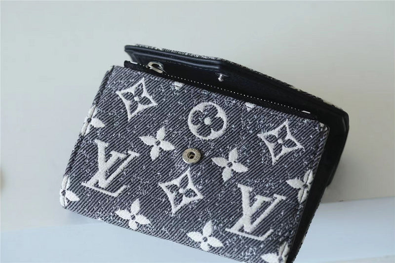 I W Fashion Lu-Vi bags - 8807