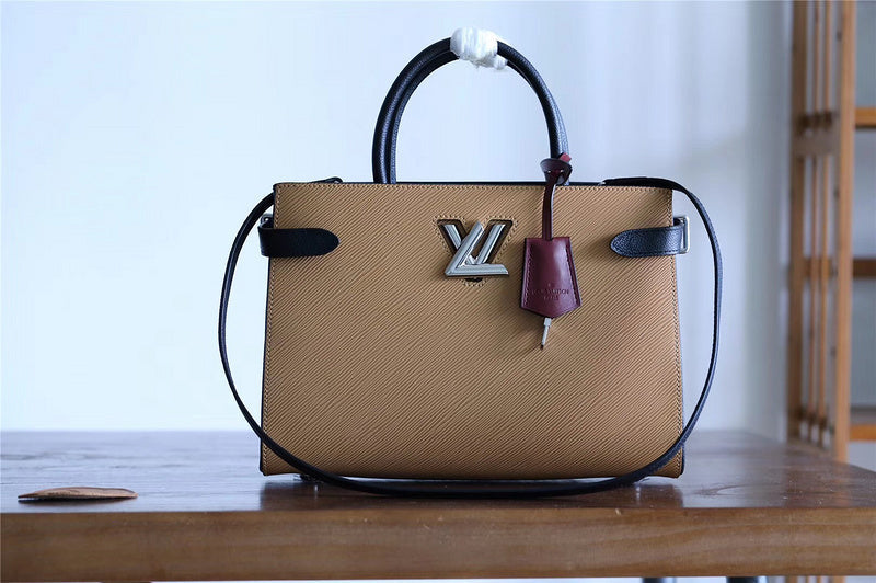 I W Fashion Lu-Vi bags - 8419