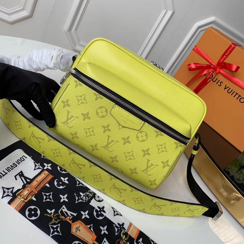 I W Fashion Lu-Vi bags - 17868