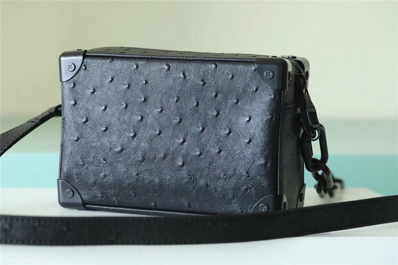I W Fashion Lu-Vi bags - 10132
