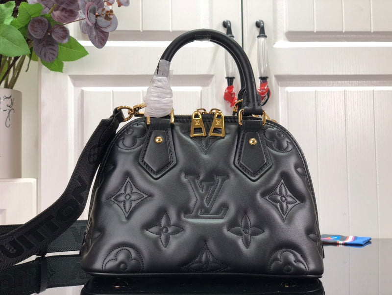 I W Fashion Lu-Vi Bags - 16731
