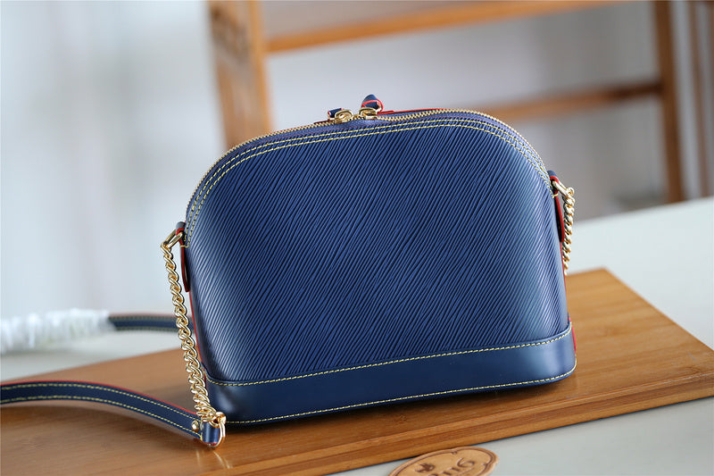 I W Fashion Lu-Vi bags - 8294