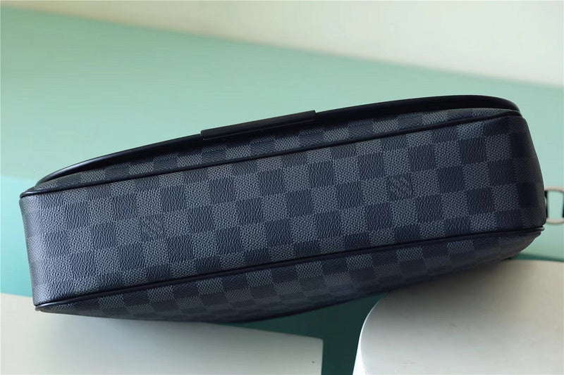 I W Fashion Lu-Vi bags - 10317