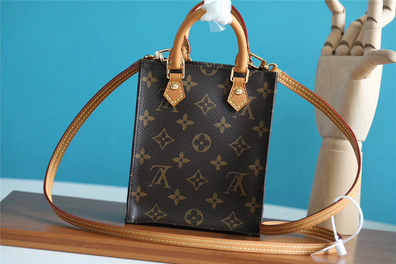 I W Fashion Lu-Vi bags - 8634