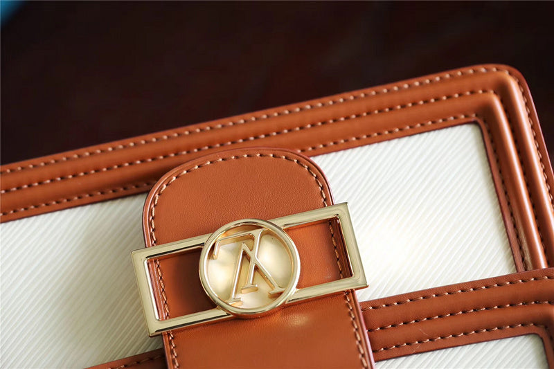 I W Fashion Lu-Vi bags - 8126