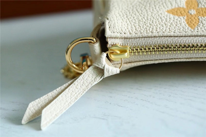 I W Fashion Lu-Vi bags - 8835