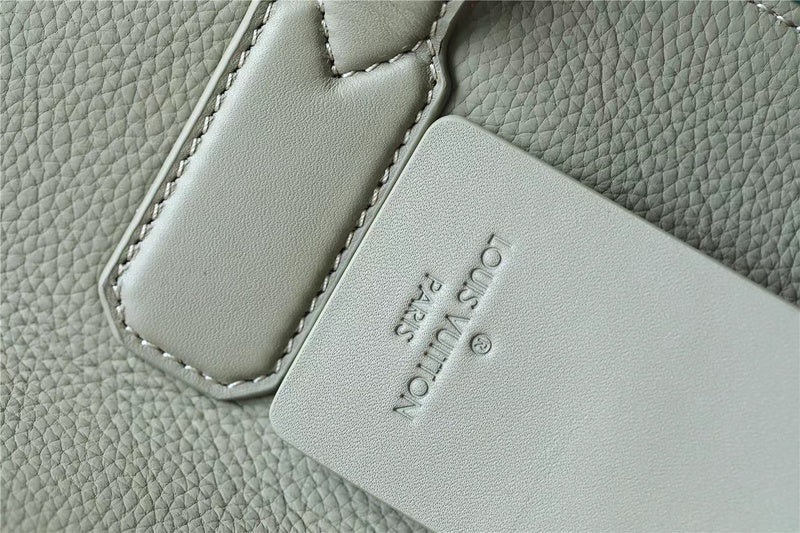 I W Fashion Lu-Vi bags - 9906