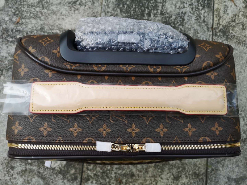 I W Fashion Lu-Vi bags - 11395