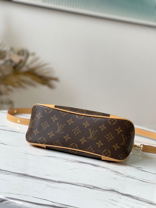I W Fashion Lu-Vi bags - 17504