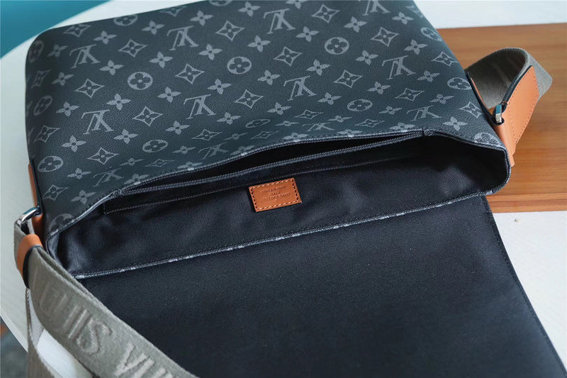 I W Fashion Lu-Vi bags - 10406
