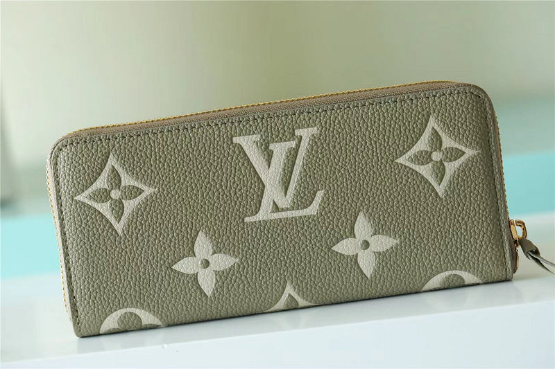 I W Fashion Lu-Vi bags - 8690
