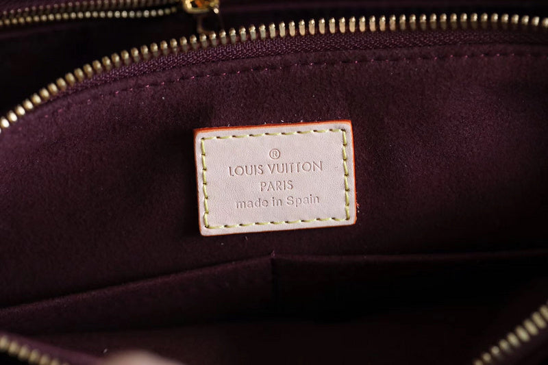 I W Fashion Lu-Vi bags - 8411