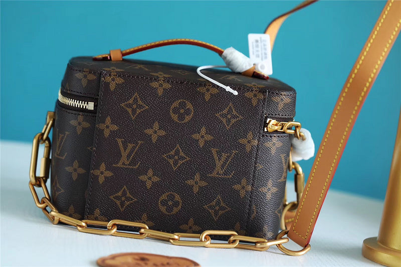 I W Fashion Lu-Vi bags - 8612