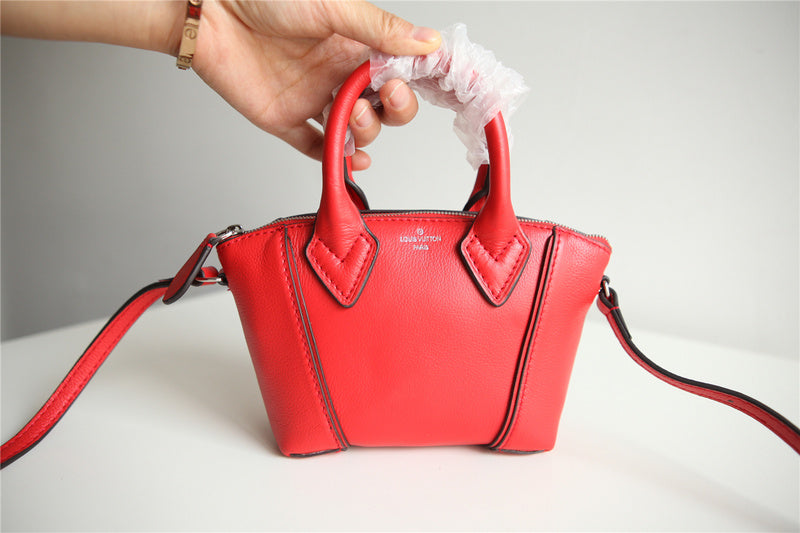 I W Fashion Lu-Vi bags - 8679