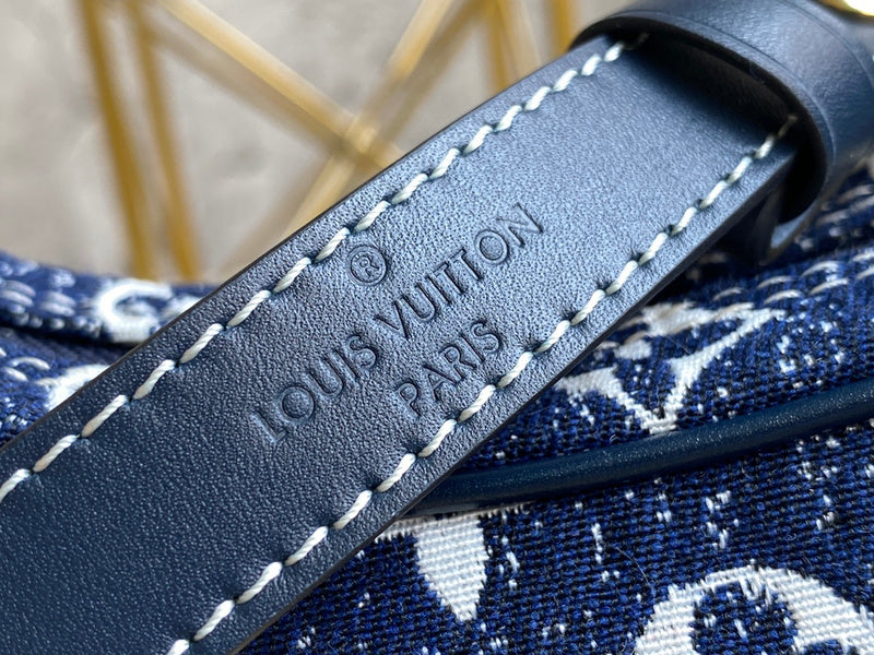 I W Fashion Lu-Vi bags - 17181