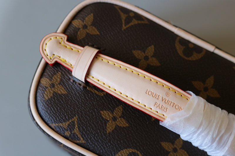 I W Fashion Lu-Vi Bags - 16982