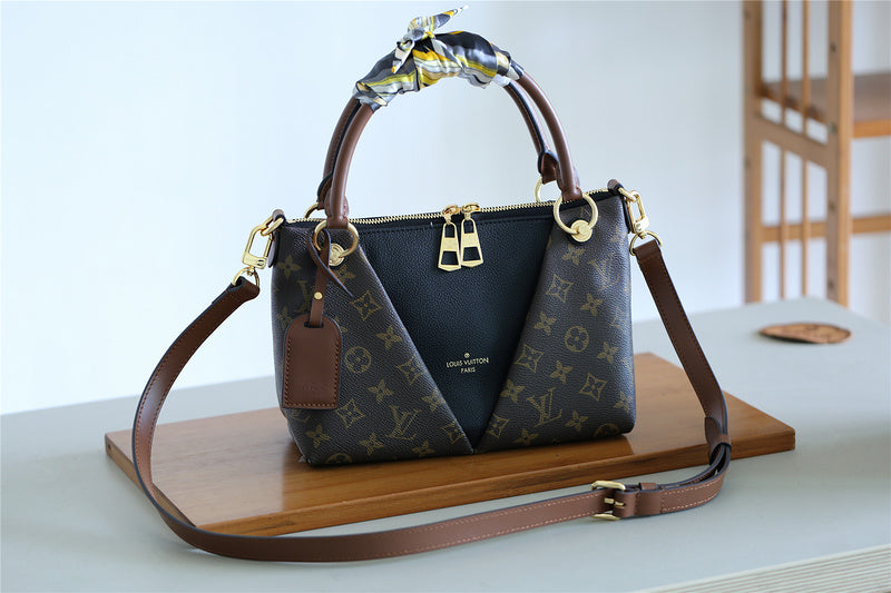 I W Fashion Lu-Vi bags - 8010