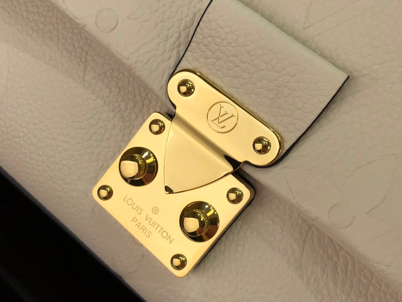 I W Fashion Lu-Vi Bags - 16726