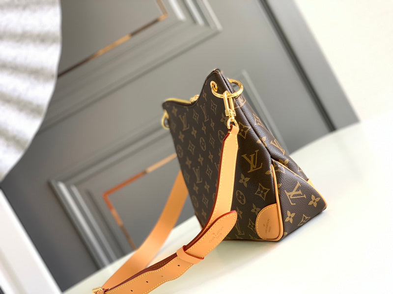 I W Fashion Lu-Vi Bags - 16861