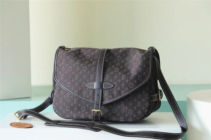 I W Fashion Lu-Vi bags - 10010