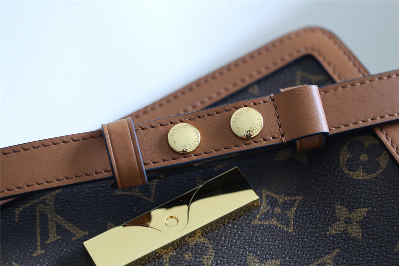 I W Fashion Lu-Vi bags - 8140