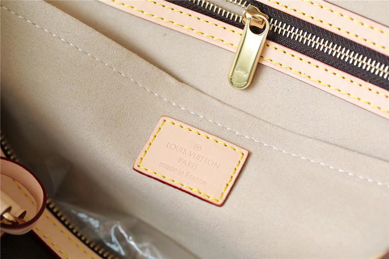 I W Fashion Lu-Vi bags - 9435