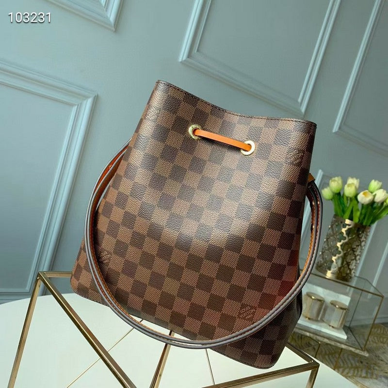 I W Fashion Lu-Vi bags - 17227