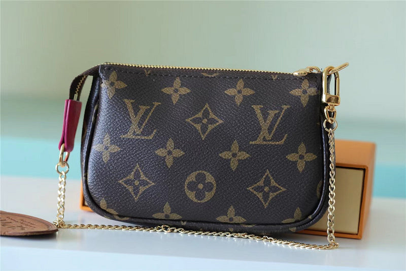 I W Fashion Lu-Vi bags - 8830