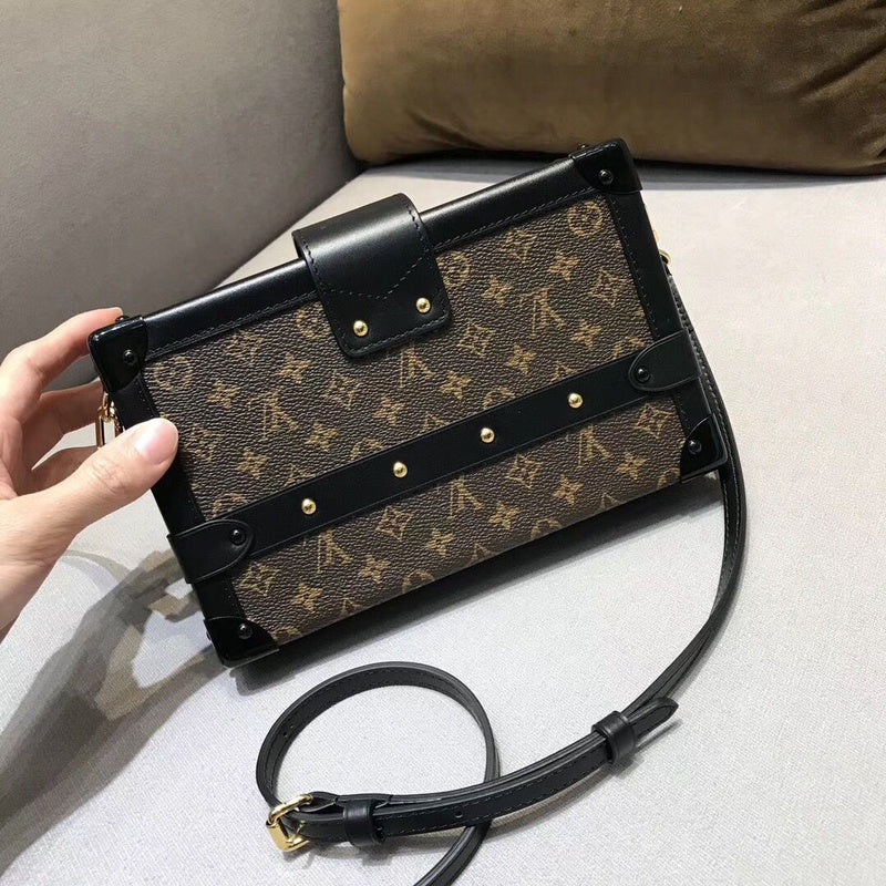 I W Fashion Lu-Vi bags - 17856