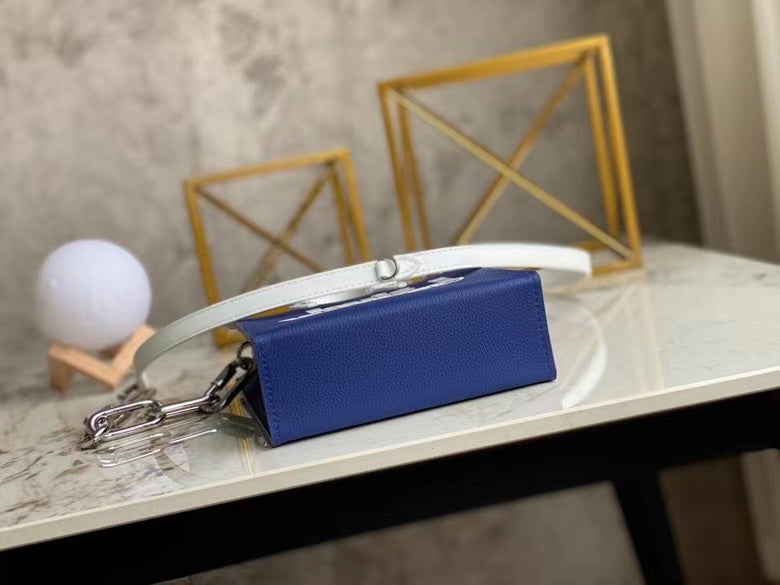 I W Fashion Lu-Vi bags - 17500
