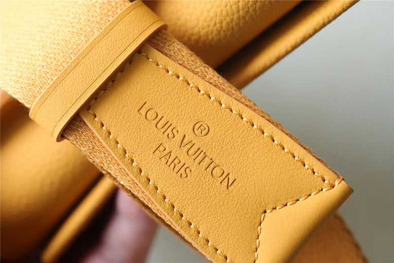 I W Fashion Lu-Vi bags - 9987