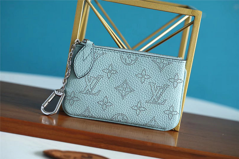 I W Fashion Lu-Vi bags - 8968