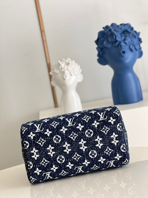 I W Fashion Lu-Vi bags - 17210