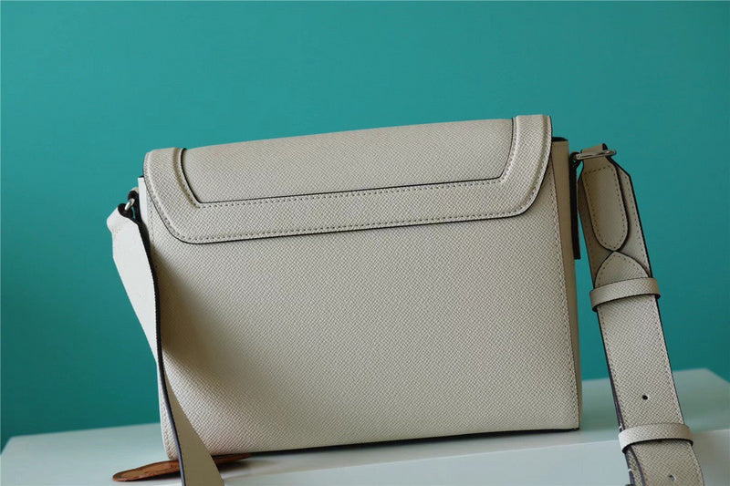 I W Fashion Lu-Vi bags - 10262