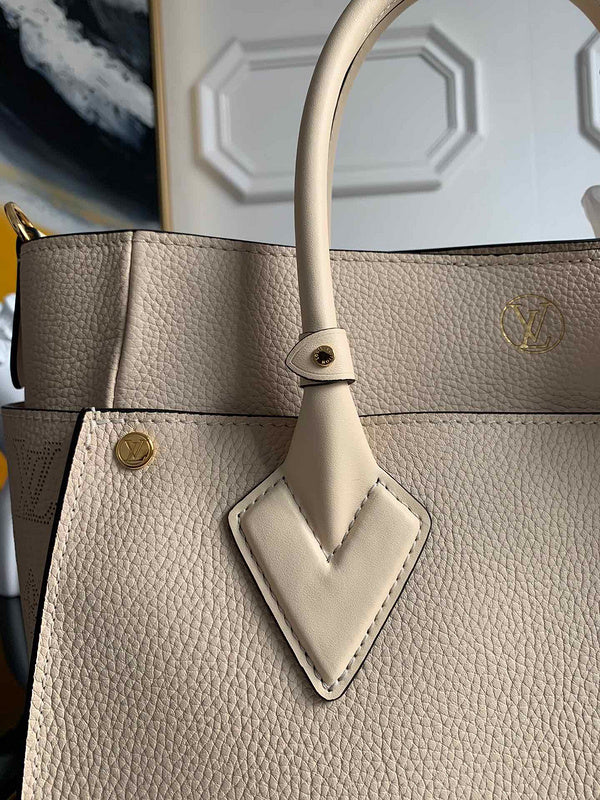I W Fashion Lu-Vi bags - 17660